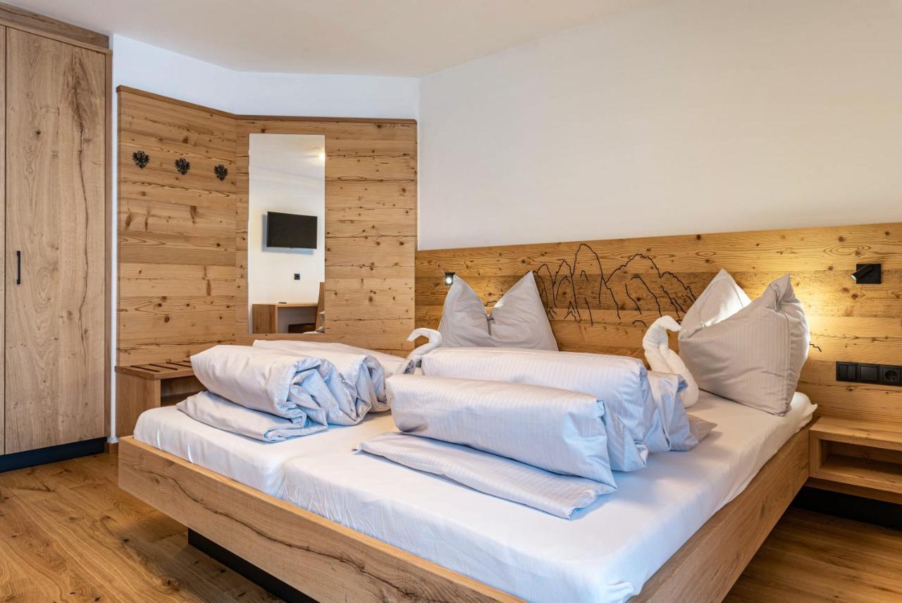 Planerhof Apartment Lilie Funes  Buitenkant foto