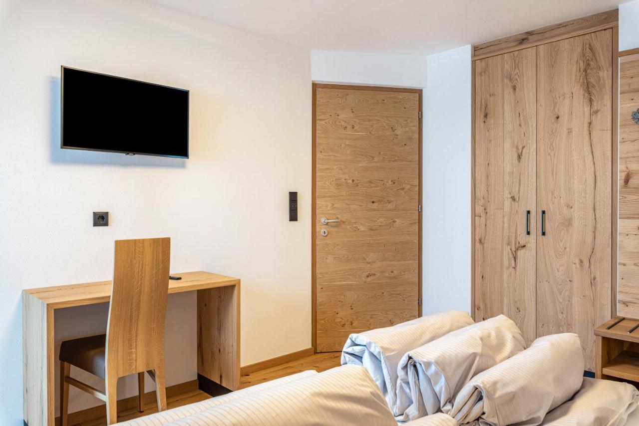 Planerhof Apartment Lilie Funes  Buitenkant foto