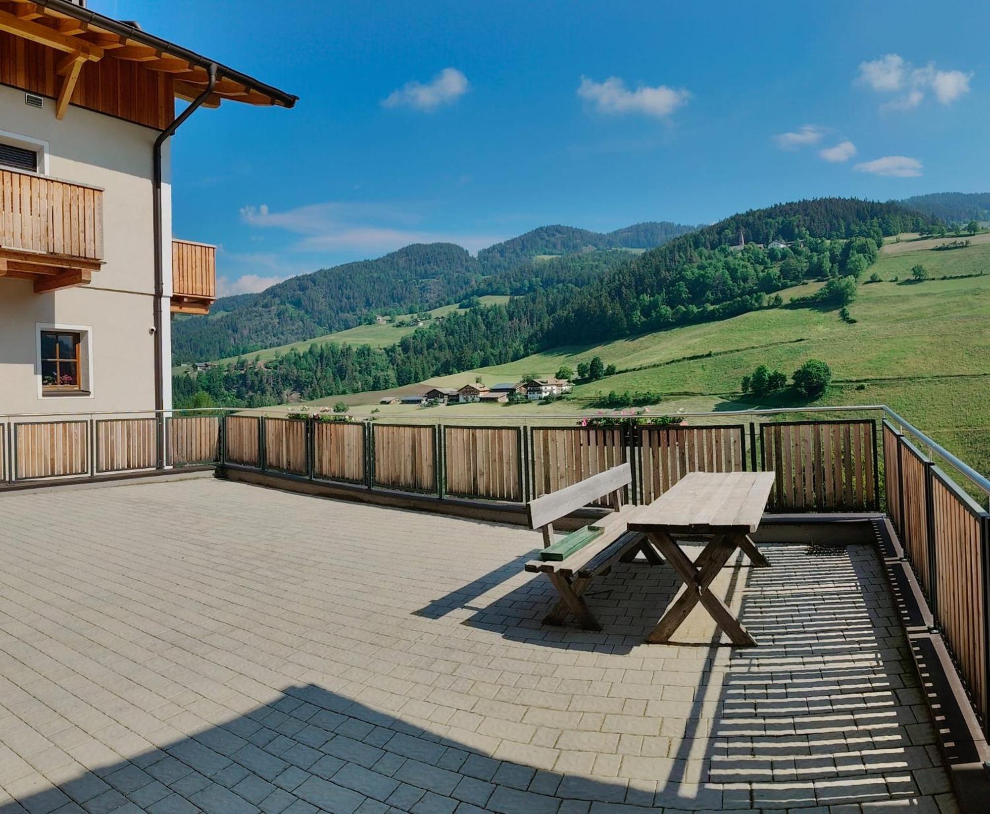 Planerhof Apartment Lilie Funes  Buitenkant foto
